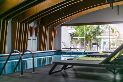 Piscina Interior Aquecida
